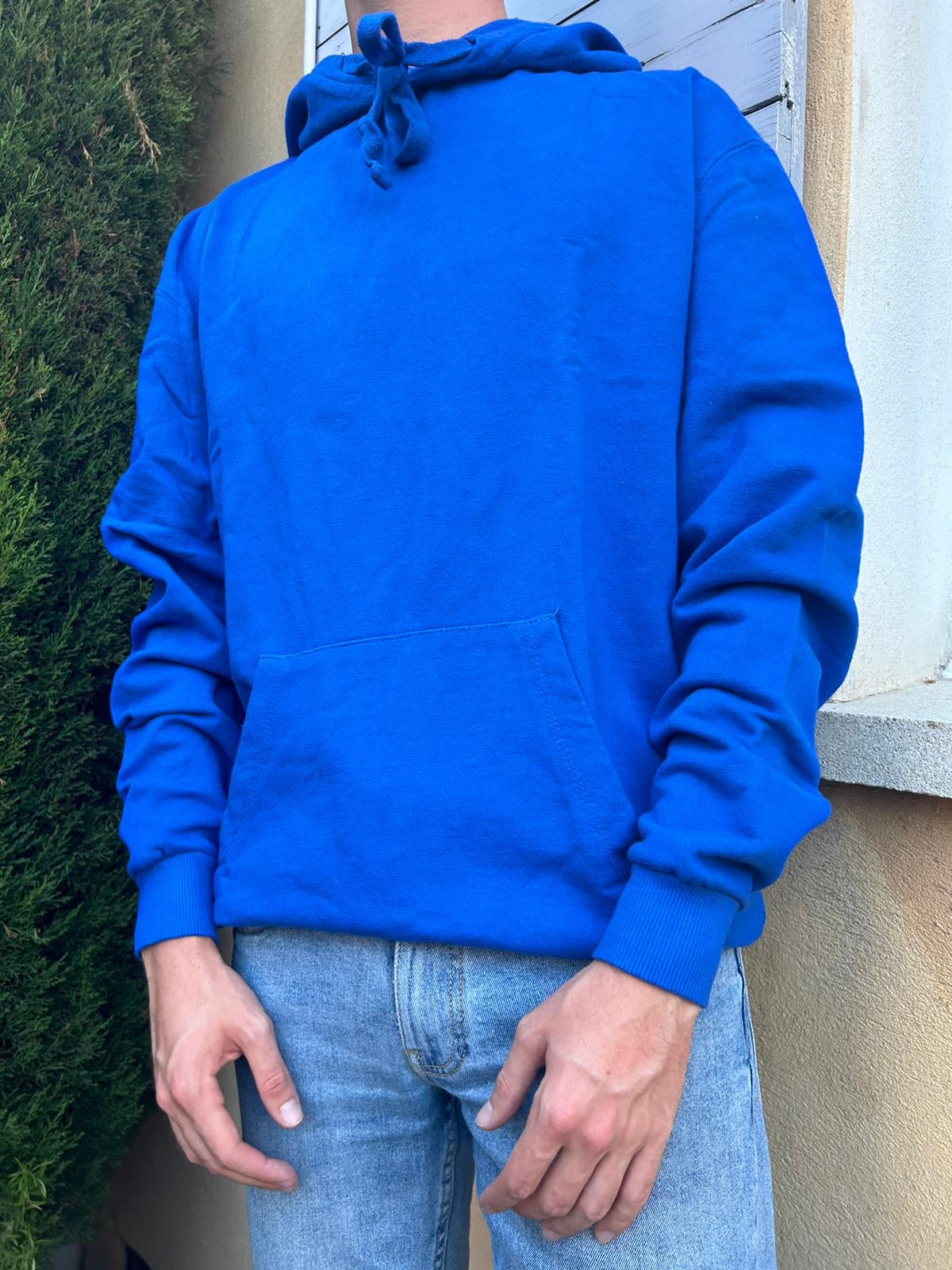 Pull bleu